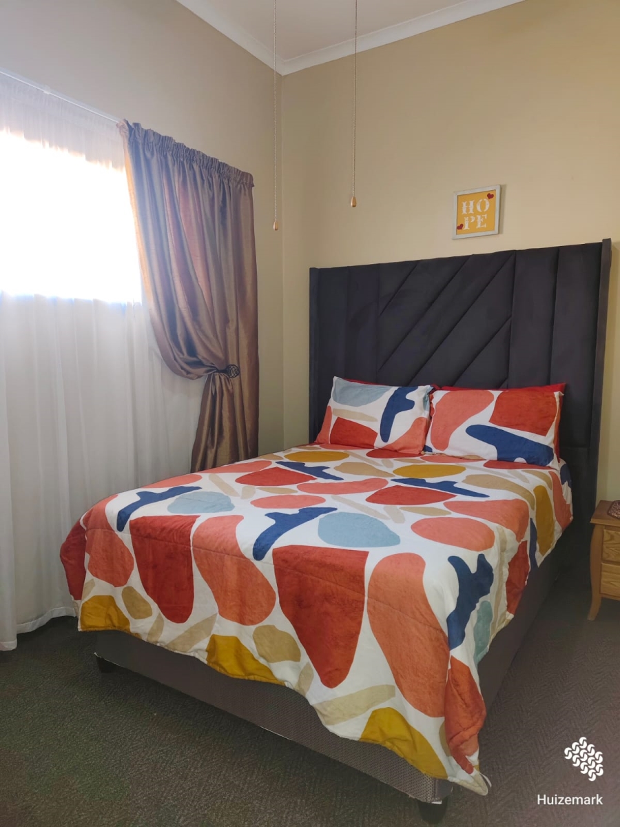 5 Bedroom Property for Sale in Vaalpark Free State